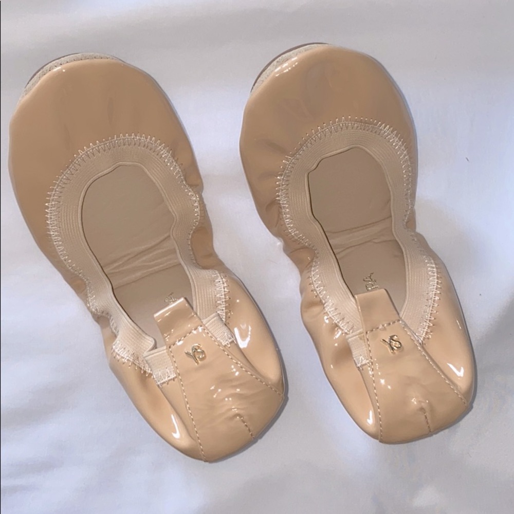 YOSI SAMRA flats
